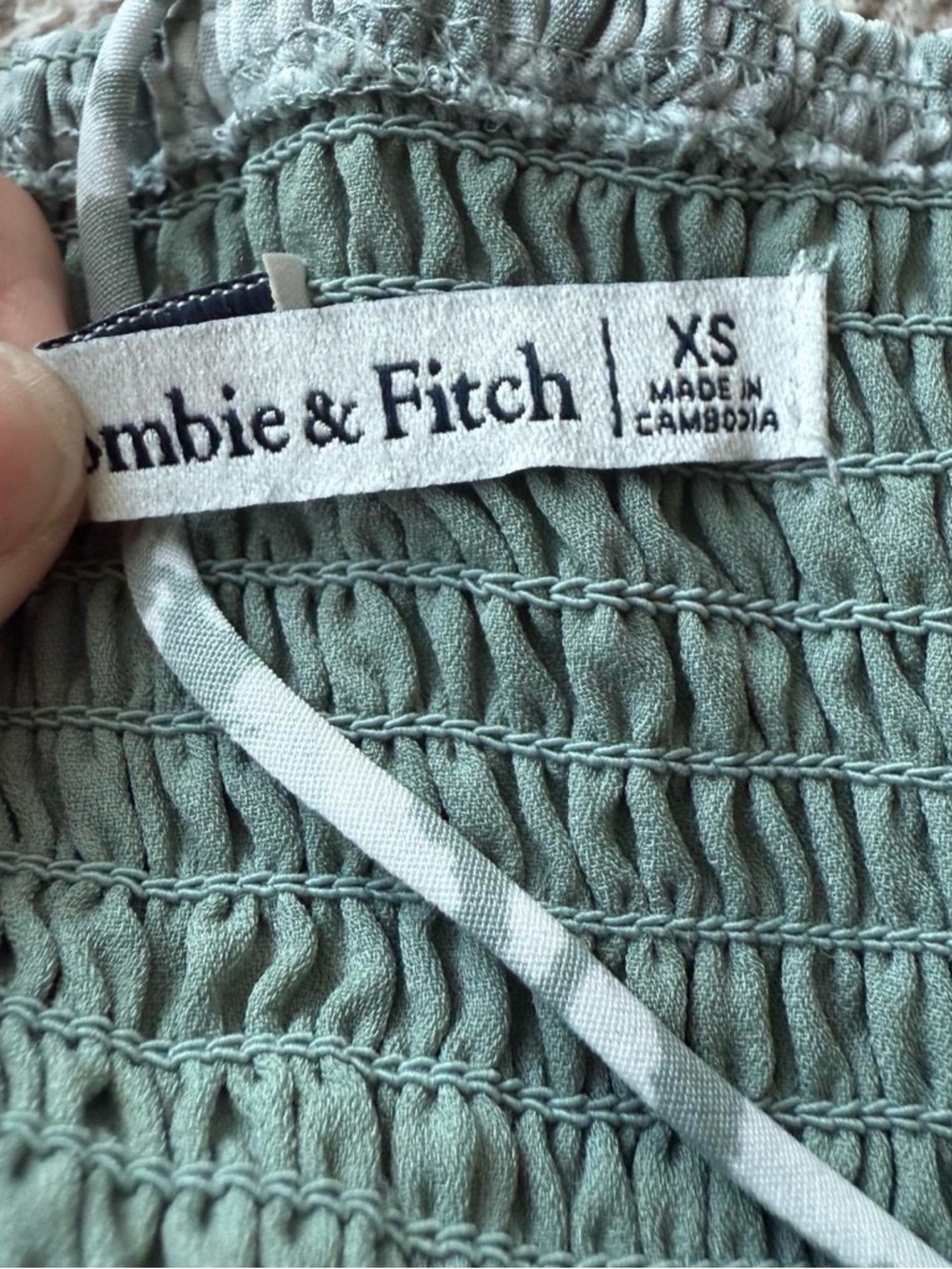 Abercrombie & Fitch Sage Green Floral Ruched Cami - Picture 7 of 7